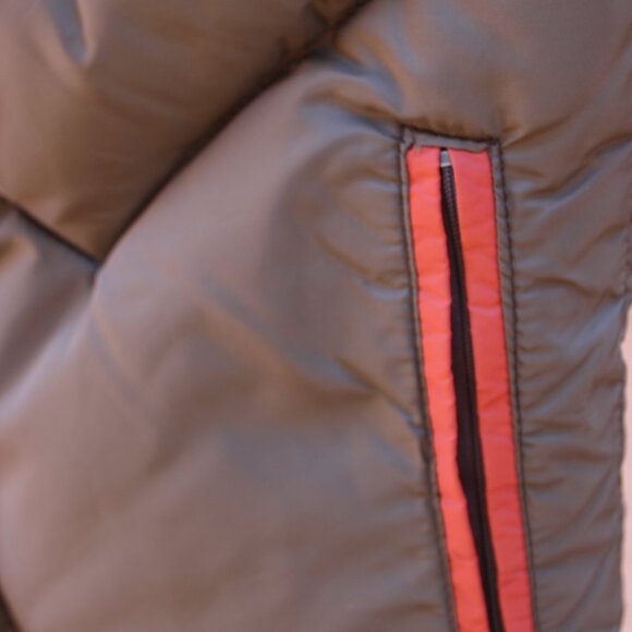Woolrich Youth Down Nylon Quilted Vest Brown S Zip & Snaps Pockets High & Low - Picture 7 of 9
